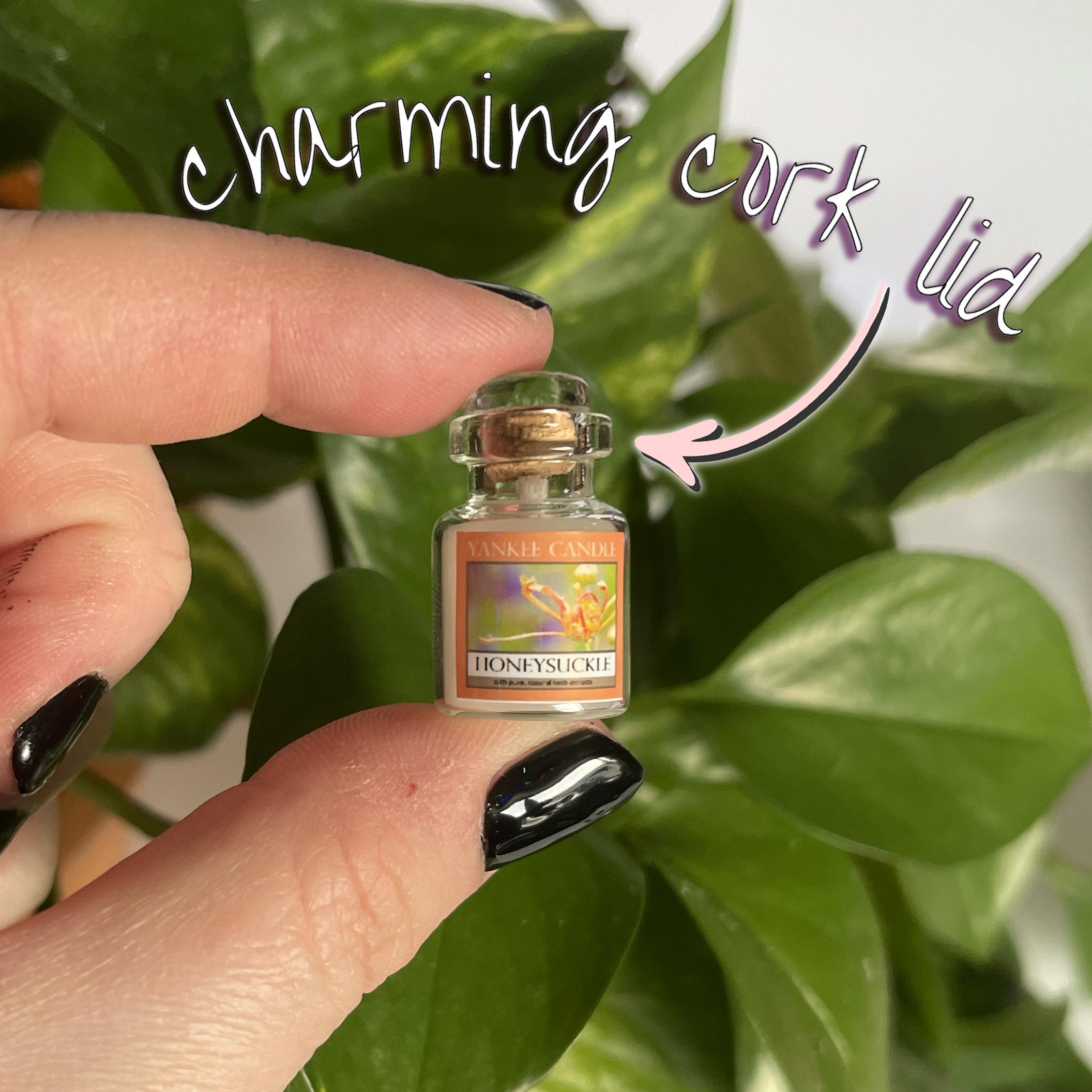 Miniature Candle w/Lid - Honeysuckle